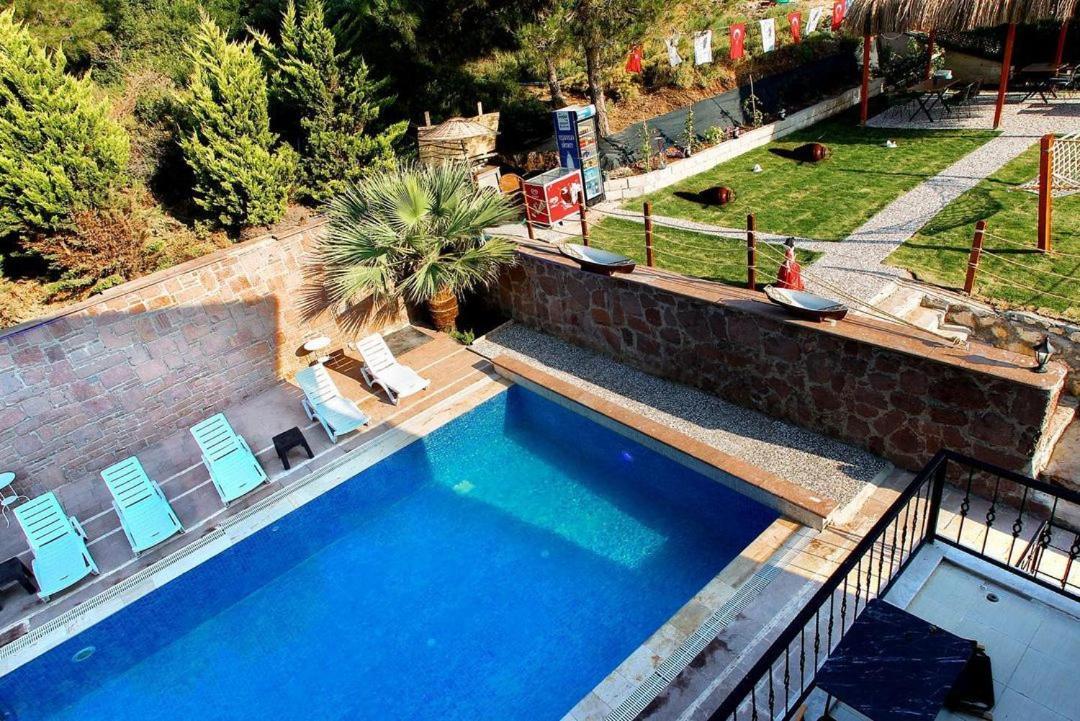 Yeni Foca Butik Otel Exterior foto