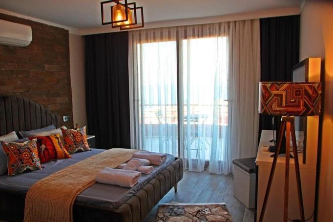 Yeni Foca Butik Otel Exterior foto